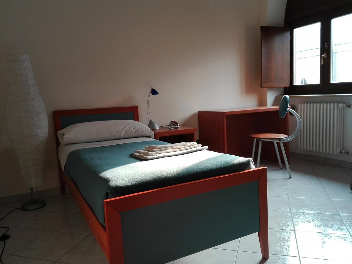 Отель Casa Per Ferie San Francesco Суза Экстерьер фото